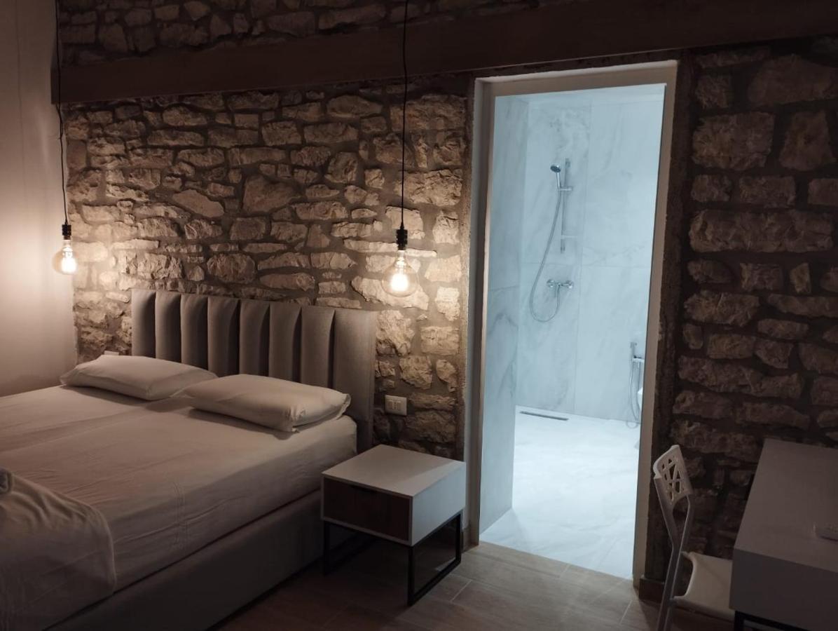 Comfort Guest Rooms Vila Hm Sarande Luaran gambar