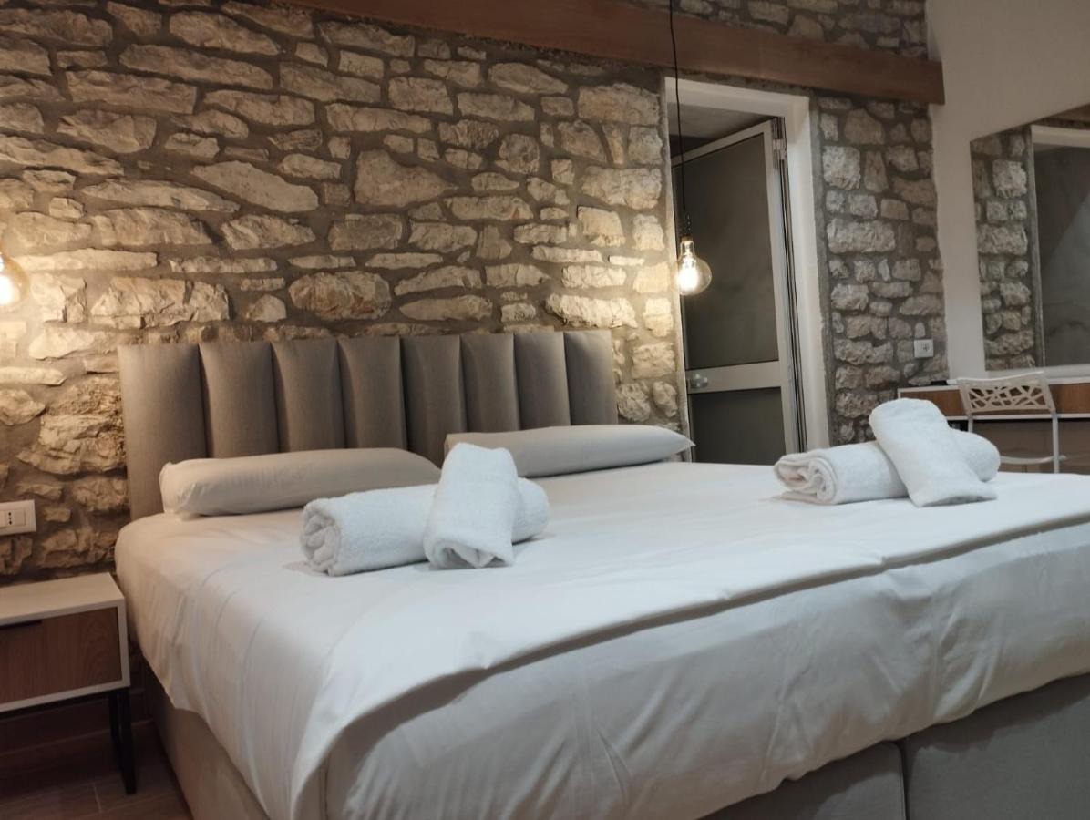 Comfort Guest Rooms Vila Hm Sarande Luaran gambar