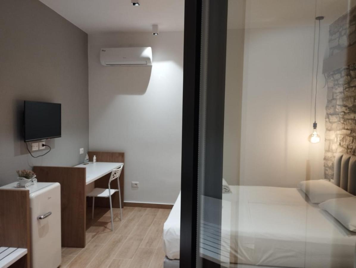Comfort Guest Rooms Vila Hm Sarande Luaran gambar