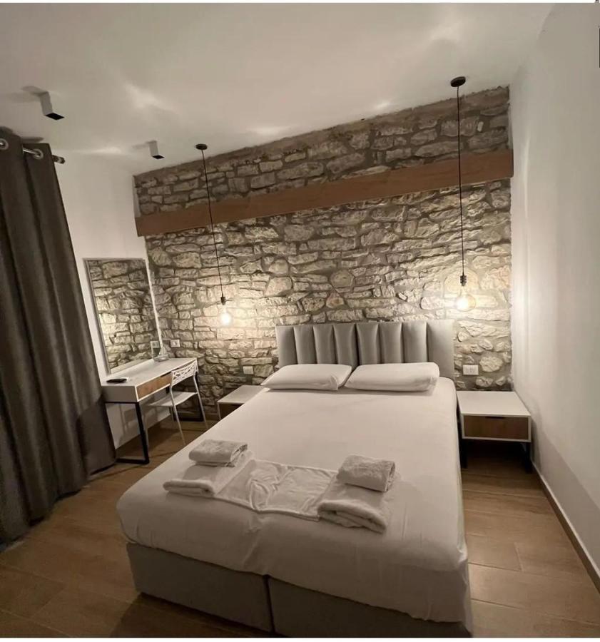 Comfort Guest Rooms Vila Hm Sarande Luaran gambar