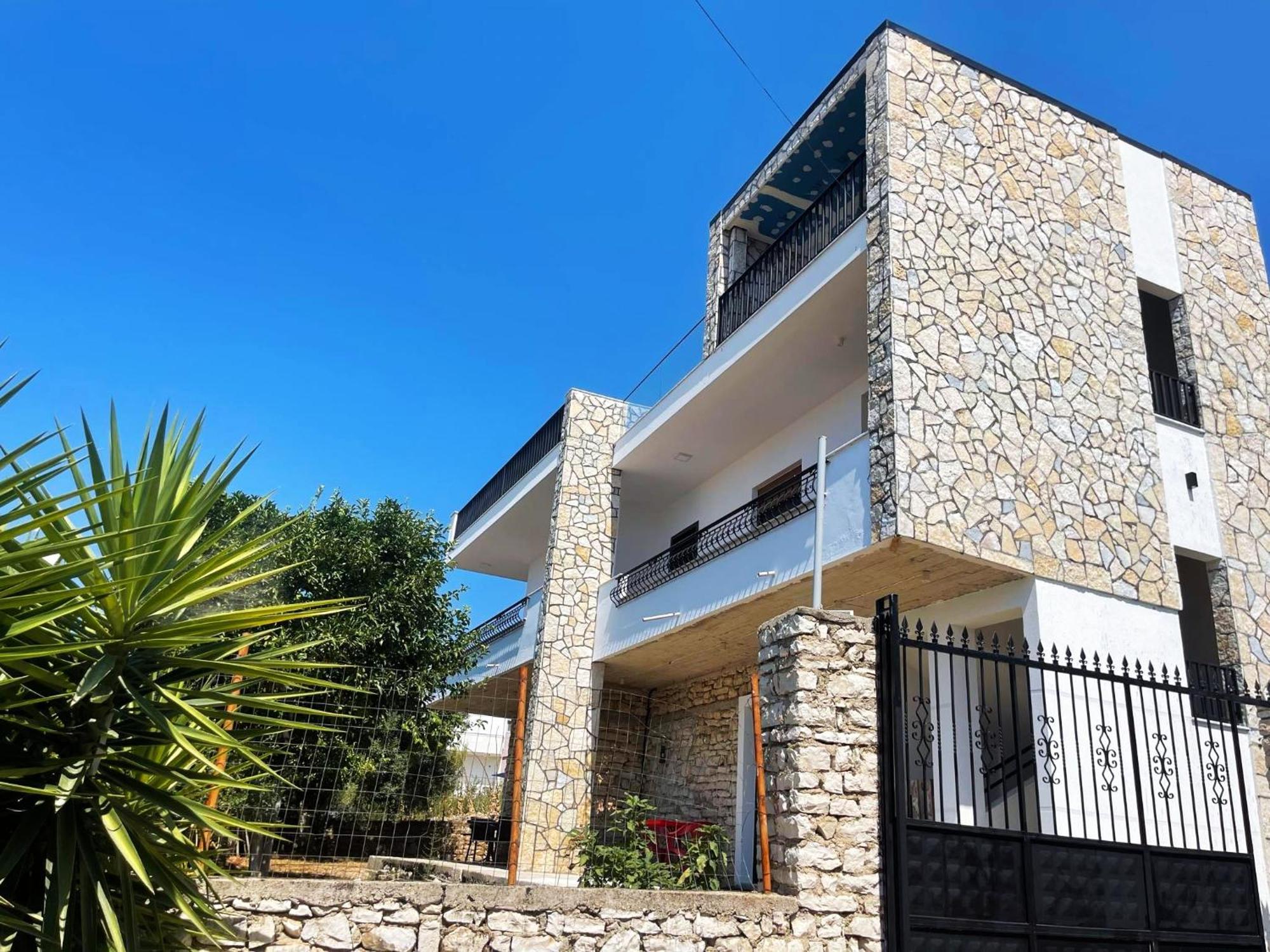 Comfort Guest Rooms Vila Hm Sarande Luaran gambar