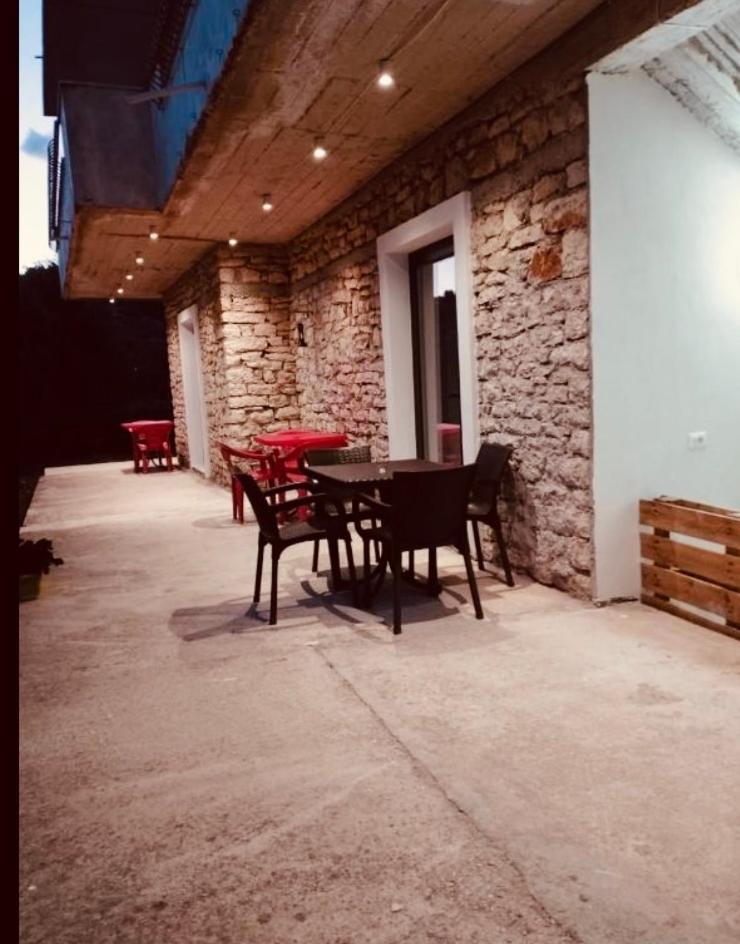 Comfort Guest Rooms Vila Hm Sarande Luaran gambar