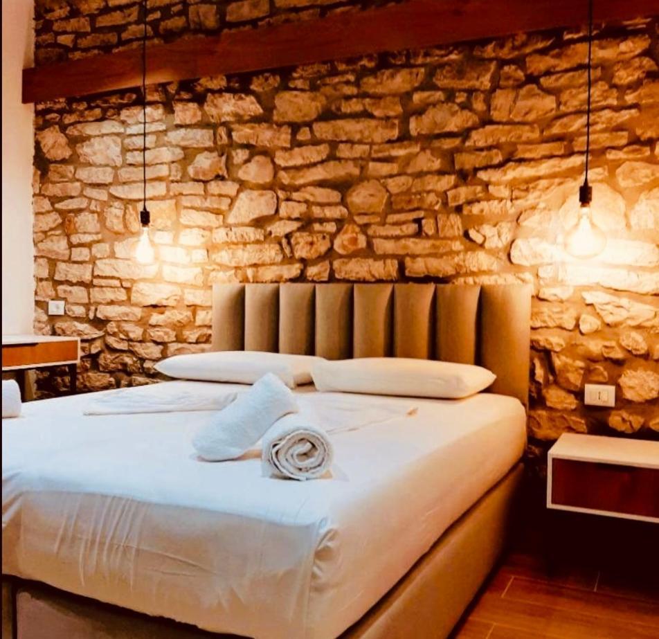 Comfort Guest Rooms Vila Hm Sarande Luaran gambar