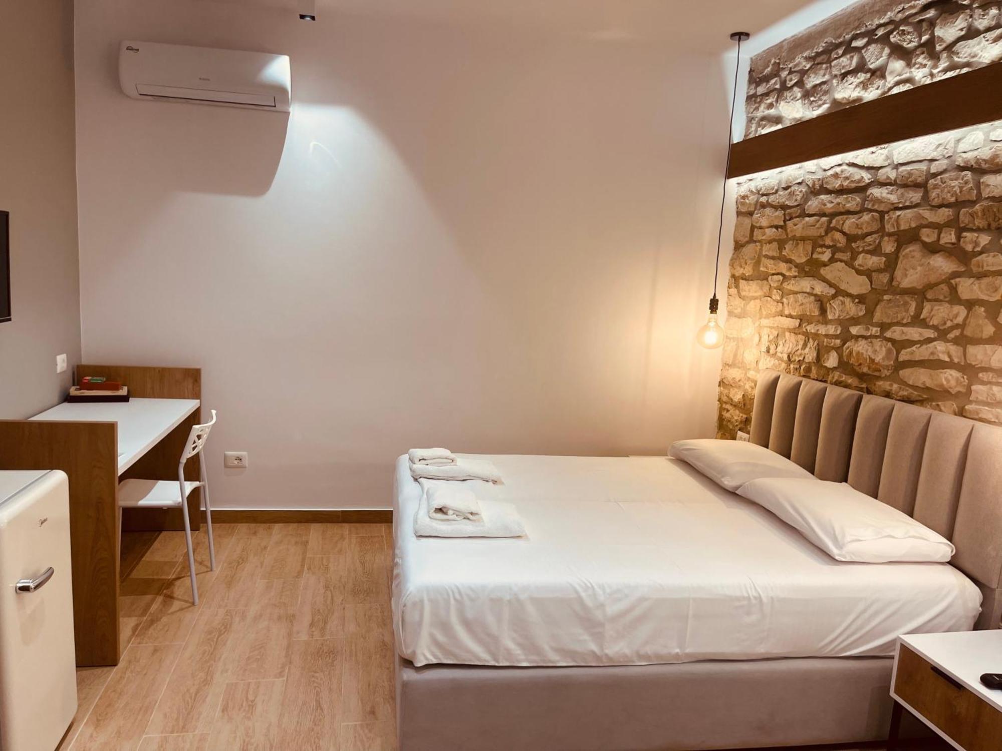Comfort Guest Rooms Vila Hm Sarande Luaran gambar